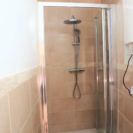 Moderne, Hypercentre De Cholet, Arrivee Autonome ! דירה *